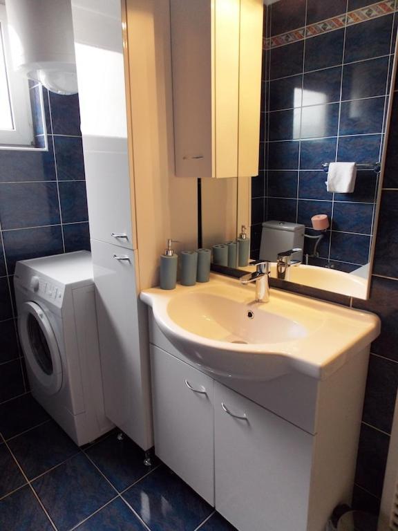 Apartment Sladic Njivice Buitenkant foto
